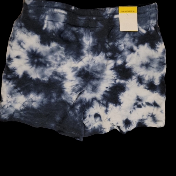 Danskin  women's 2 pack Shorts Size S - Picture 4 of 8